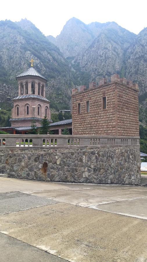 Eastern Georgia Hotel Kazbegi Bagian luar foto